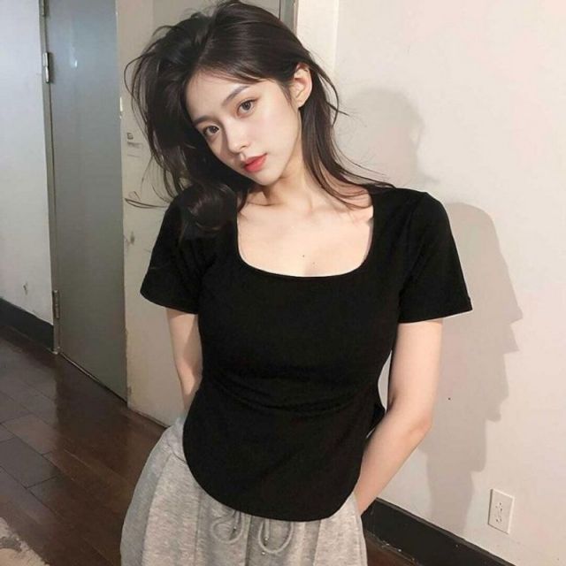 여성 스퀘어넥 반팔 티셔츠 하프기장, 슬릿 디테일 크루넥