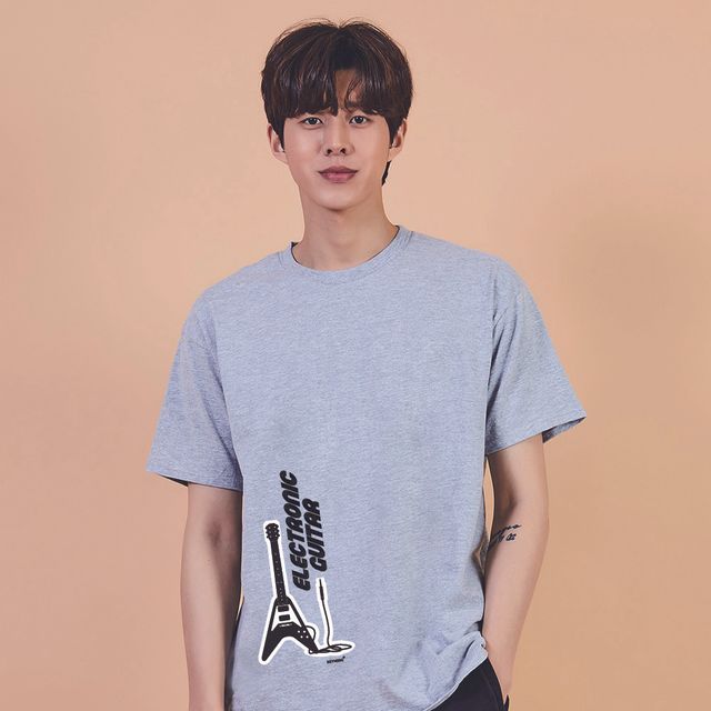 키밍 전자기타 여름 면 티셔츠 남자 U넥 반팔 전사 프린트
