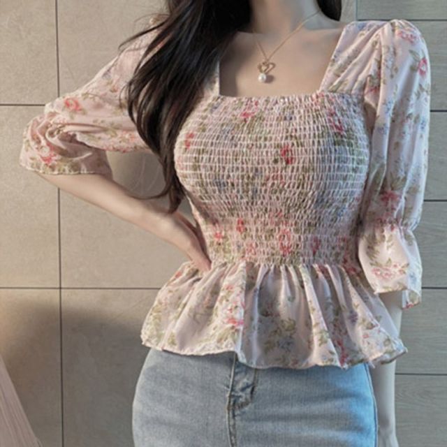 주름 디테일 여성반팔티 크롭티 스퀘어넥 셔링 티셔츠