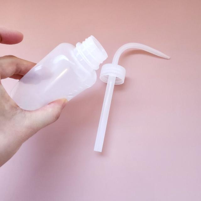 스퀴즈 물뿌리개 250ml 중형 뾰족 공병 액체 용기