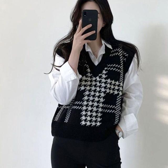 데일리 여성 격자 체크 패턴 포인트 니트 베스트 조끼