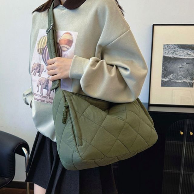 여성 퀄팅 크로스백 누빔 숄더백 패딩가방 3색
