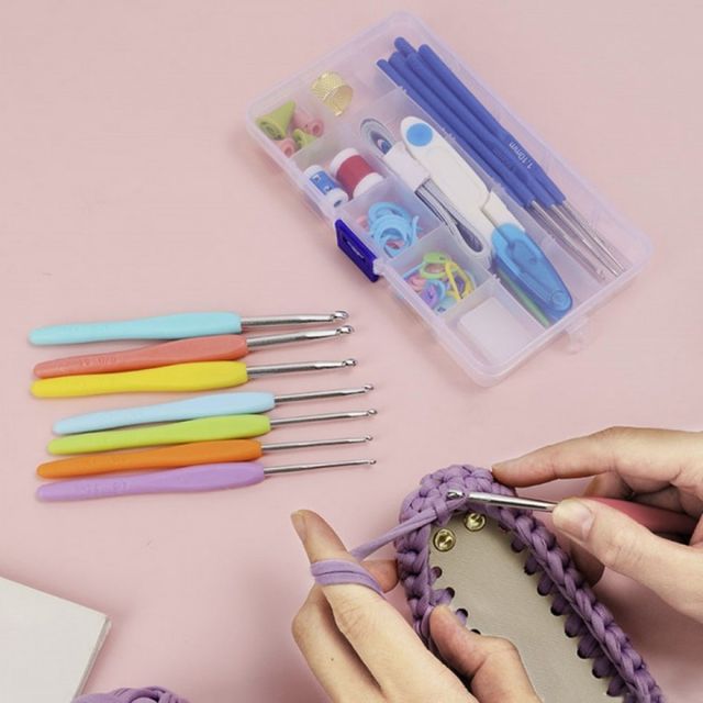 코바늘 바늘 골무 및 실 보관 케이스 포함