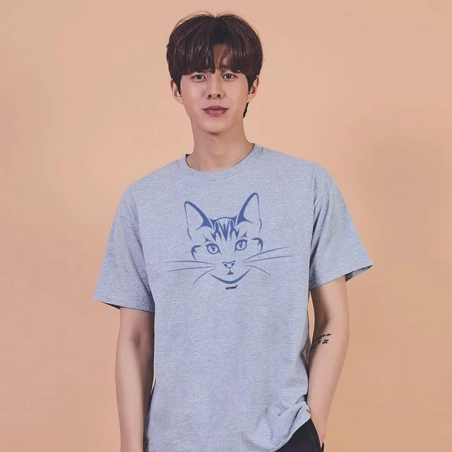 키밍 CAT 고양이 오버핏반팔티 베이직면티 - 미니멀한 고양이 포인트