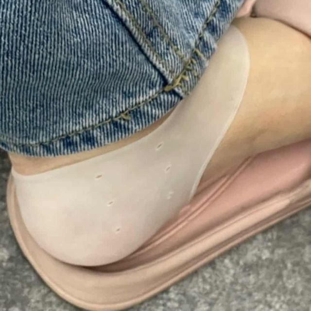 실리콘 발뒷꿈치 패드 흰색 발뒤꿈치보습패드 발뒤꿈