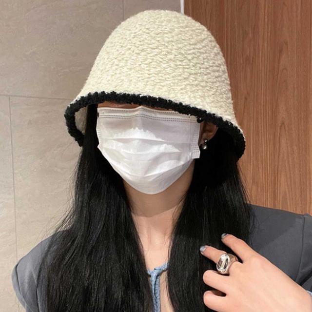여자 여행 얼굴 소멸 버킷 햇 코디 겨울 벙거지 모자