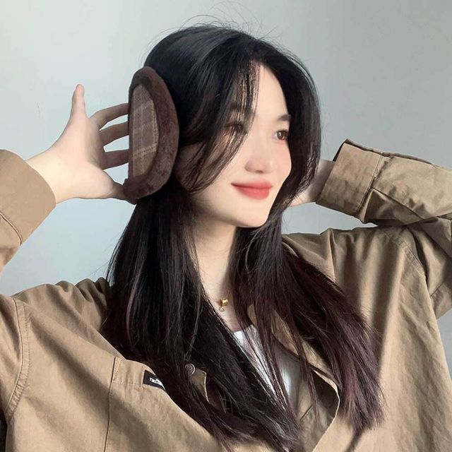 브라운 체크패턴 귀마개 방한 겨울 보온 왕 털