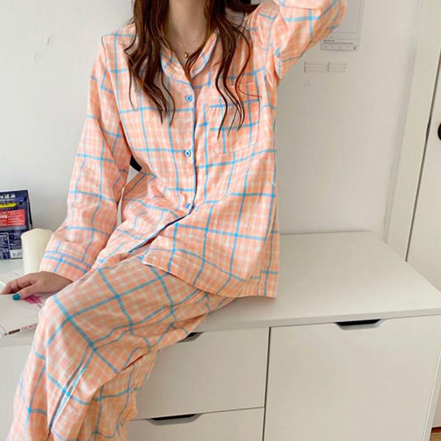 청순하고 러블리한 여성 잠옷 체크 패턴 홈웨어 세트