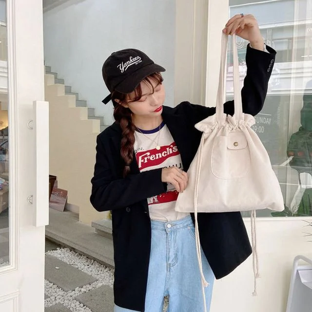 심플 디자인 외부 포켓 버클 복주머니 캔버스백