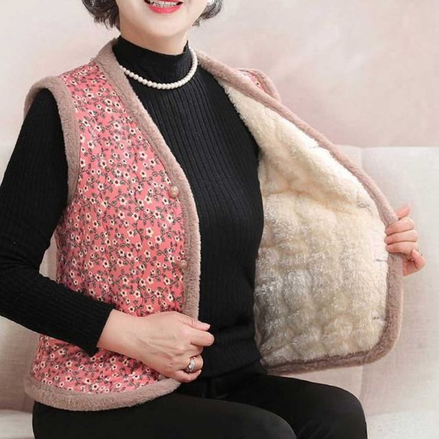 꽃무늬 브이넥 융털조끼 중장년 조끼 방한 김장조끼