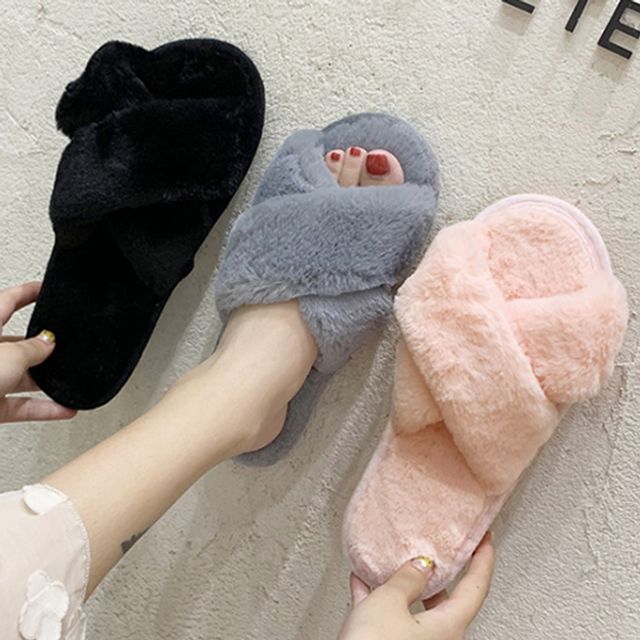 방한 X스트랩 털슬리퍼 털X슬리퍼