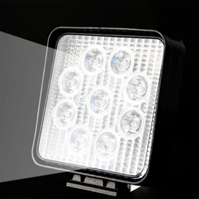 써치라이트 사각 확산형 DC 27W 105x125x35mm 중장비작업등 차량서치라이트 차량작업등
