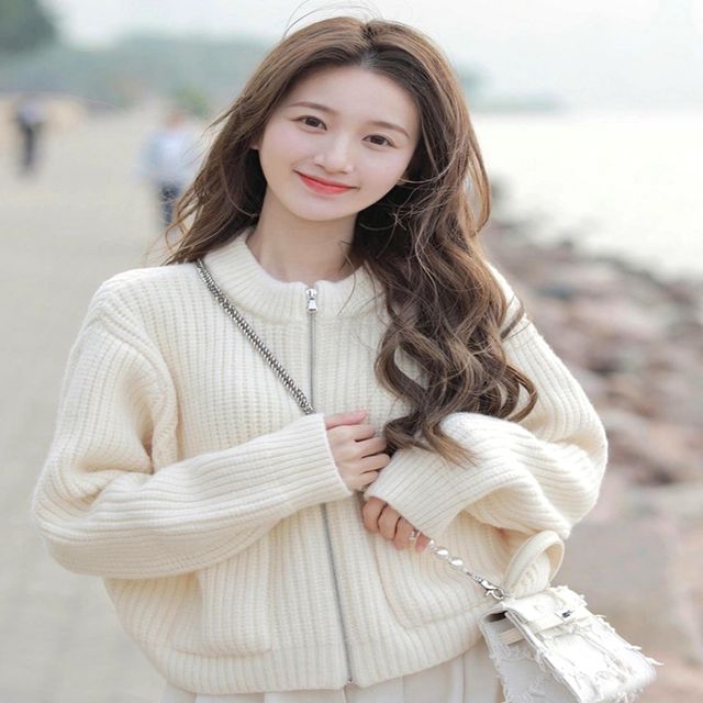 여성 가을 겨울 아이보리 포켓 니트 집업자켓