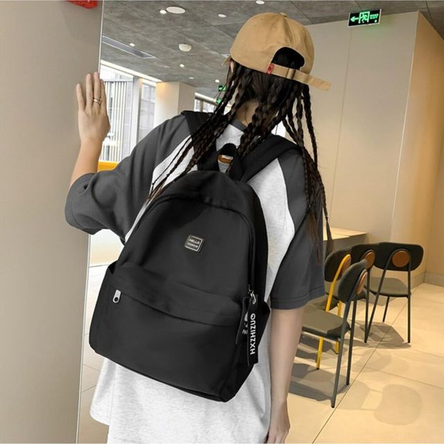 여성 데일리가방 캐릭터장식 포인트 베이직 소형 백팩