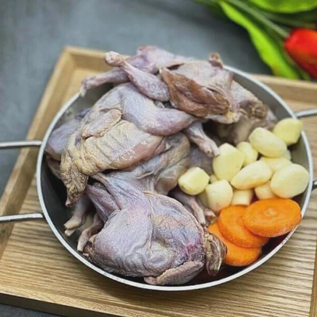 국내산 생지 메추리 750g 10마리 완손질 구이용 고기