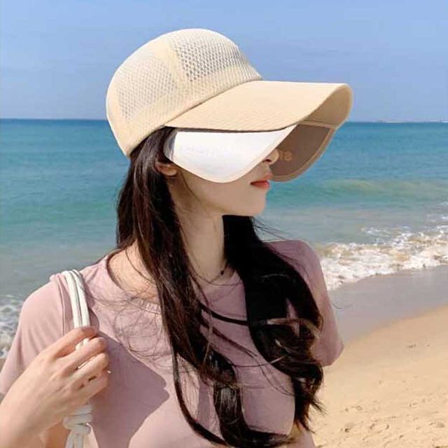 여자 여행 나들이 룩 잘개 메쉬 볼캡 야구 모자 코디