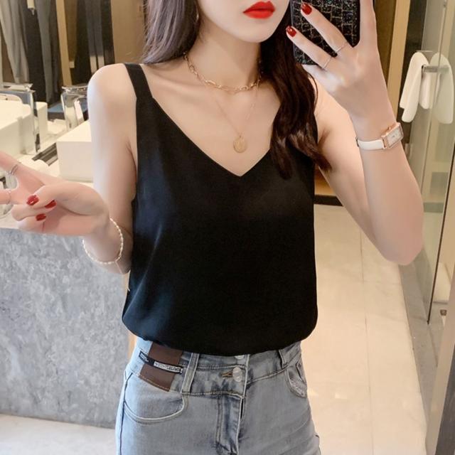 여성 브이넥 이너 민소매 여자 상의 나시 슬리브리스