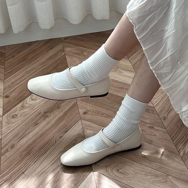 여성 각코 단추 장식 스트랩 메리제인 밴딩 플랫Y