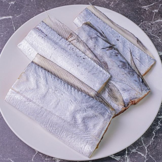 혜명몰 제주 은갈치 1미 특대 갈치구이 반찬거리 토막갈치 국내산갈치 손질갈치