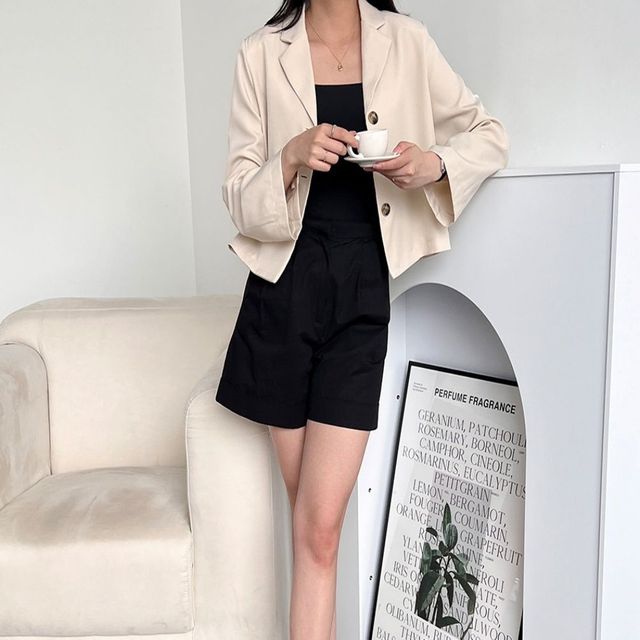 숏자켓 자켓 봄가을 테일러드 여성 세미크롭 아우터