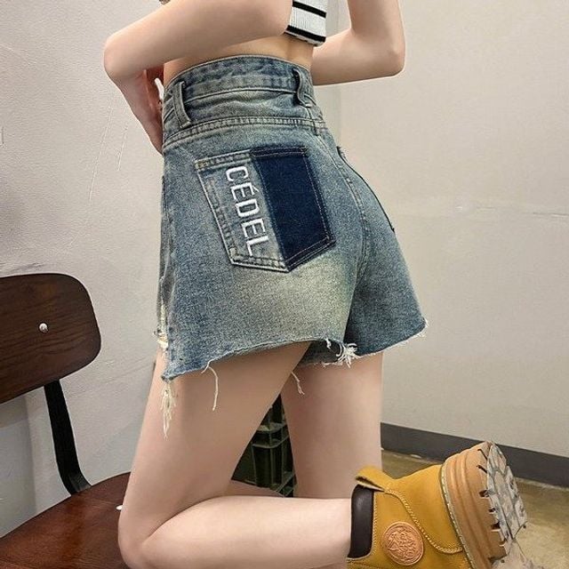 찢어진 데님 반바지 여성 여름 핫팬츠 인기 신상