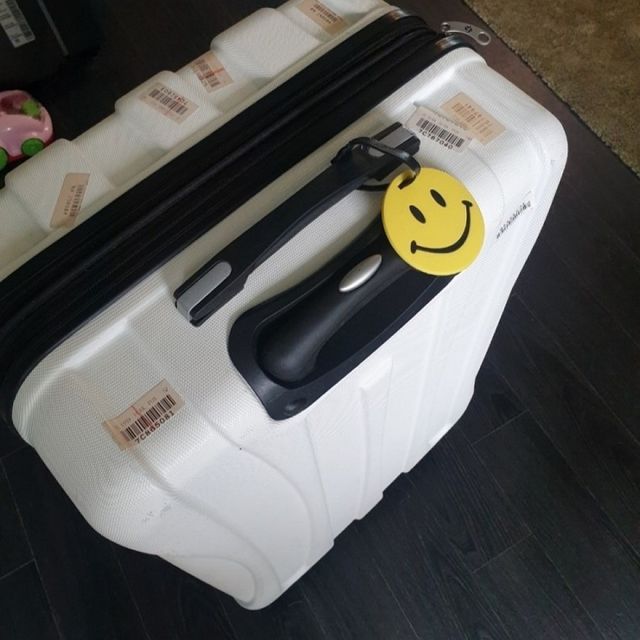 캐리어 이름표 네임택 고리 스마일 이름표