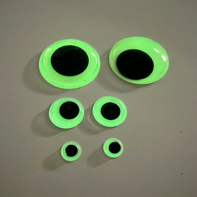 접착식 인형 초록 눈알 2개입 8mm