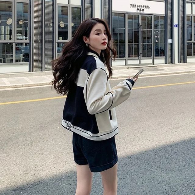 여성 데일리 레터링 자수 숏자켓 심플한 간절기 캐주얼 점퍼 아우터