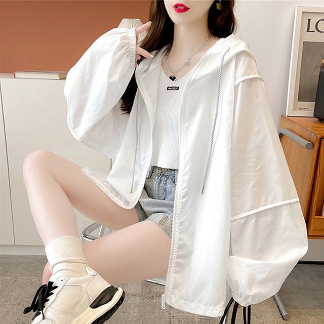 루즈핏 여성 바람막이 점퍼