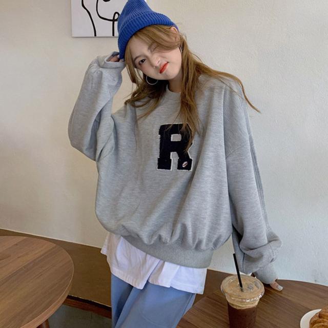 여자 R영문 뽀글이 포인트 라운드넥 긴팔 티셔츠