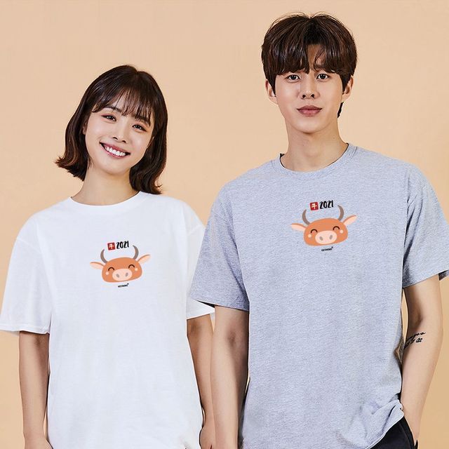 오버핏 맨투맨 후드티 소띠 휴양지룩 예쁜 티셔츠