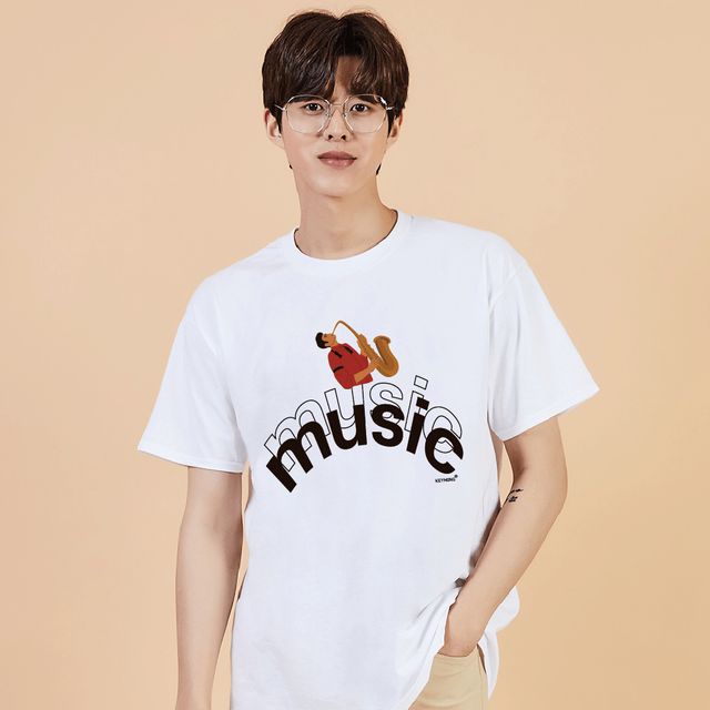 키밍 뮤직 악기 커플템 블랙패션 남자반팔티코디