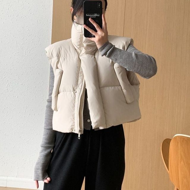 하이넥 스트링 포켓 경량 패딩 조끼