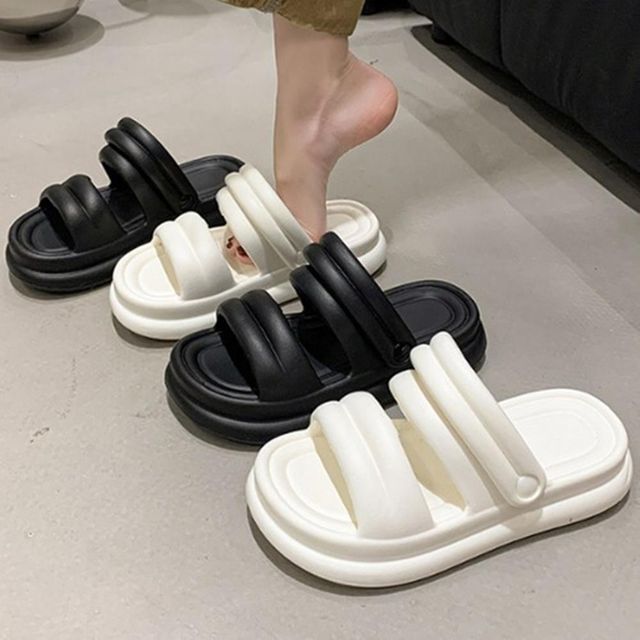 샌들 여성샌들 여자슬리퍼 선물 힐슬리퍼 뮬 가을신상