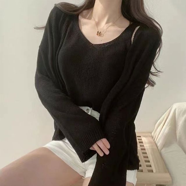 여성 데일리 브이넥 니트 나시 노버튼 가디건 세트