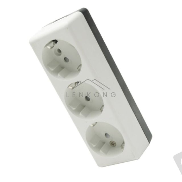 접지콘센트3구 3구노출콘센트 접지노출3구콘센트 15A/250V BE 3C 10EA
