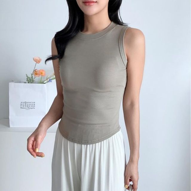 나시탑 신상 여성적인 기본나시 한 매력적인 보정