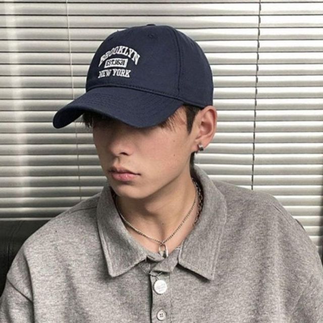볼캡 모자 스타일 캐주얼 여름 패션 영문 외출 깔끔한 여성 남성 야구 사계절볼캡