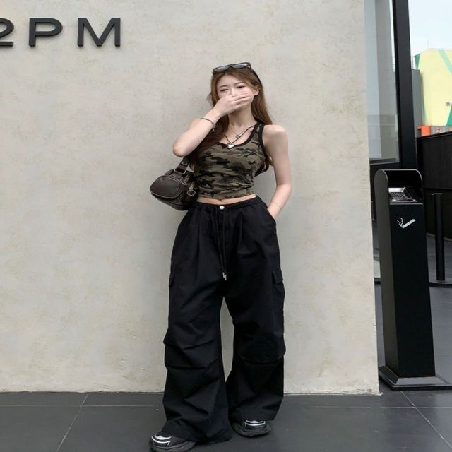 유넥 밀리터리 카모패턴 크롭나시티 여성 민소매티셔