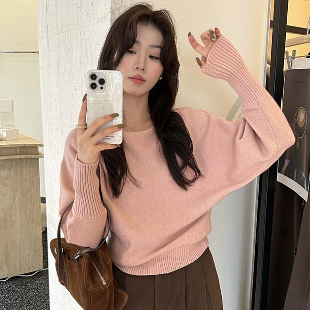 (H.LINE) 데일리 심플 입술넥 크롭 니트긴팔