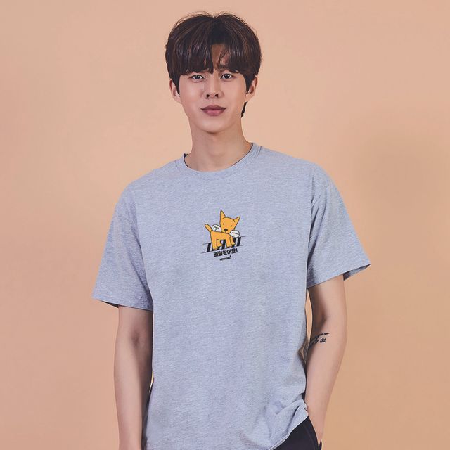 키밍 신문 배달 강아지 캐릭터 귀여운 반팔티 여름 코디
