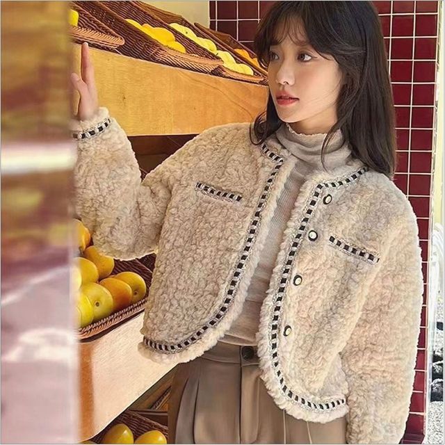 데이트룩 하객룩 노카라 아우터 퍼자켓 겨울 숏 겨울 봄가을 여자