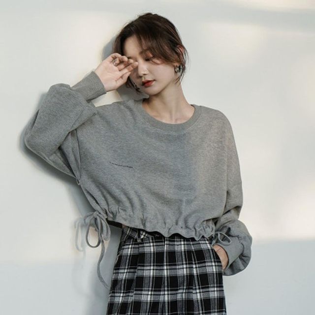 크롭 레터링 여성 라운드 반팔 기본티 티 나들이 긴팔