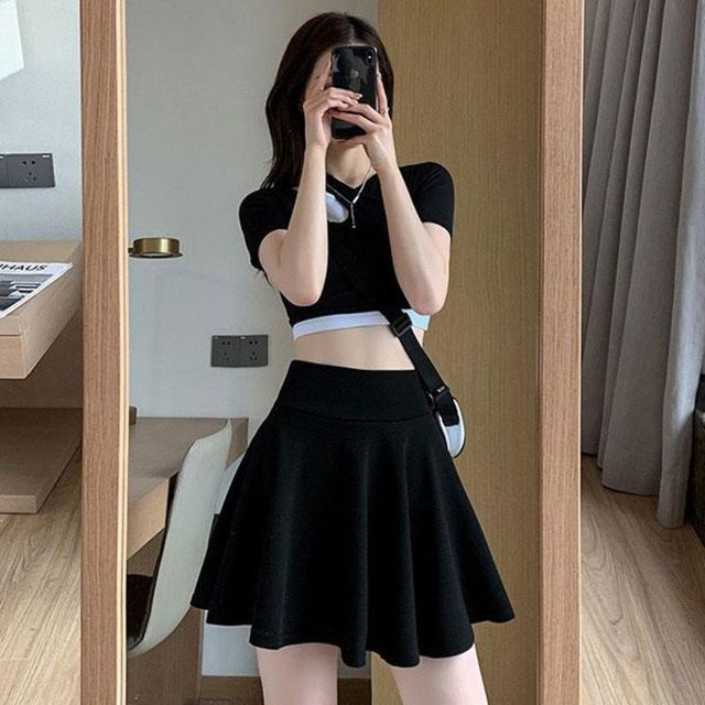 여성 검정치마 블랙플레어스커트 여성스커트 치마바지 핫템 여름 플레어 검정 허리밴딩