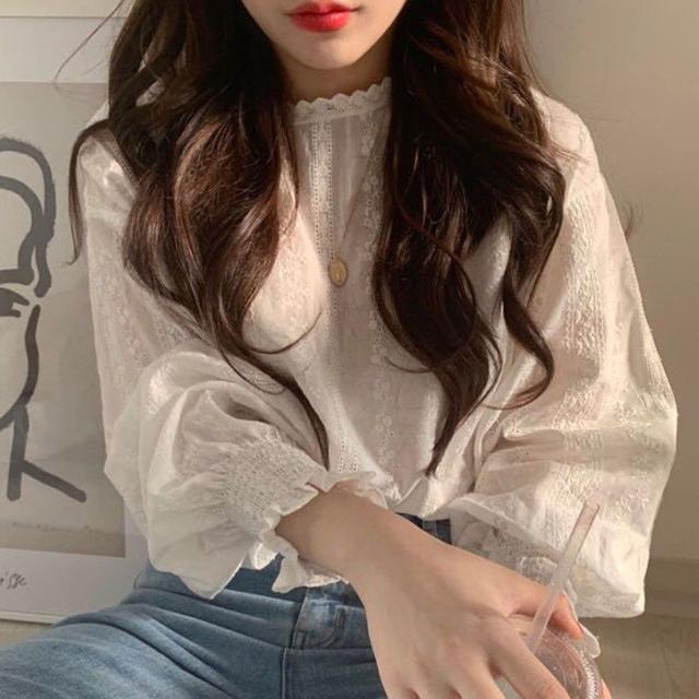 비침있는 예쁜 프릴 플리츠 소매 블라우스 페미닌