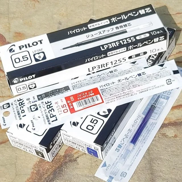 파이롯트 쥬스업 0.5mm 단색볼펜 리필심 1다스