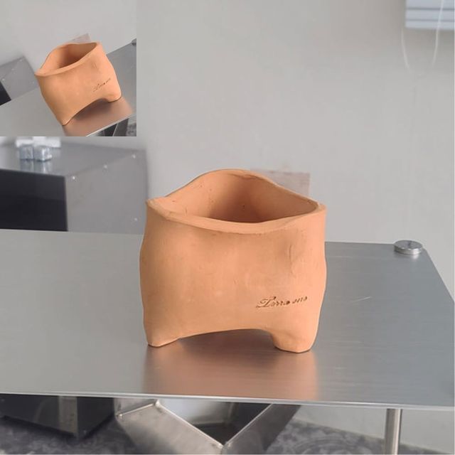테라원 수제 토분 빈티지 어글리팟 11호 11x10cm 삼각 화분 도자기 화기 삼각형