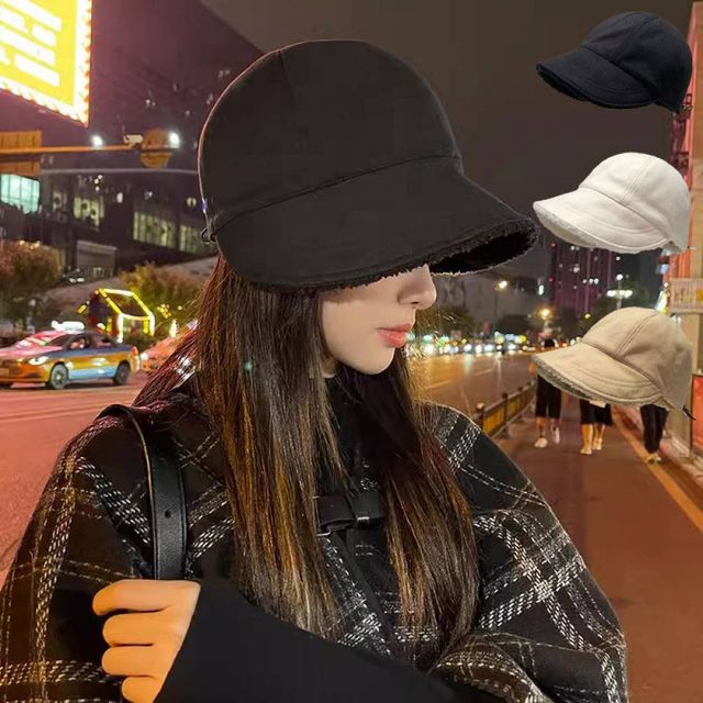 TBZ 부드러운 안감 퍼 따뜻한 겨울 짧은 챙모자