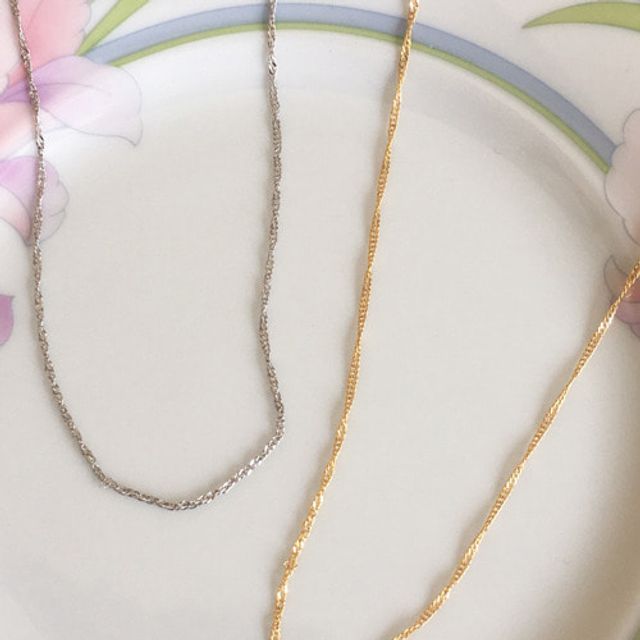 fair necklace