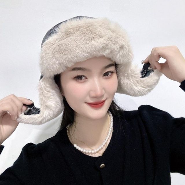 블랙 군밤모자 털모자 터프 귀달이 레더 귀도리모자